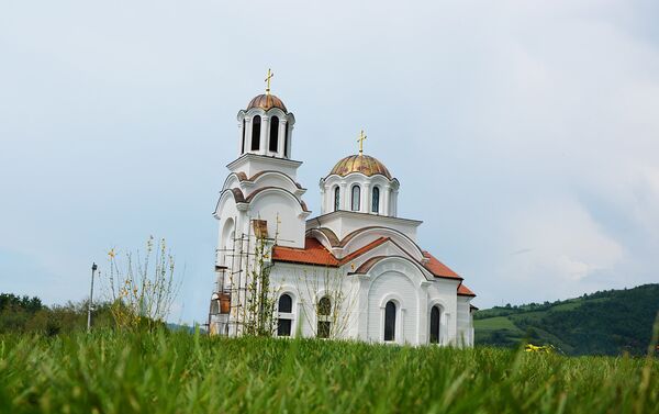 Crkva Svetog velikomučenika Dimitrija u Bajčetini. - Sputnik Srbija