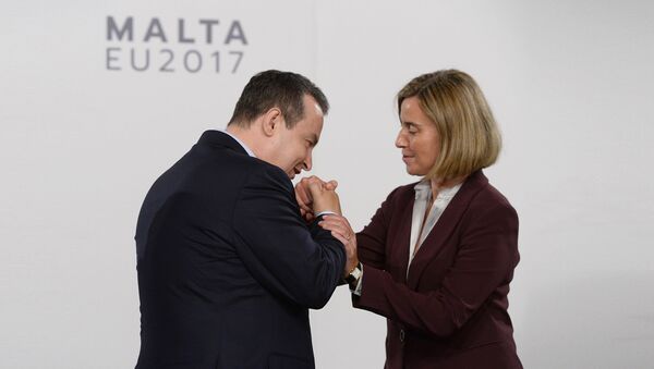 Ivica Dačić i Federika Mogerini - Sputnik Srbija