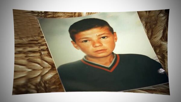 Najmlađi koji je poginuo u masakru u Starom Gracku Novica imao je samo 17. godine. - Sputnik Srbija