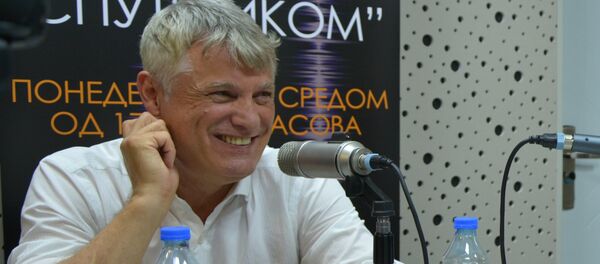 Miroslav Lazanski i Branko Krga - Sputnik Srbija