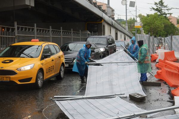 Uklanjanje posledica uragana - Sputnik Srbija