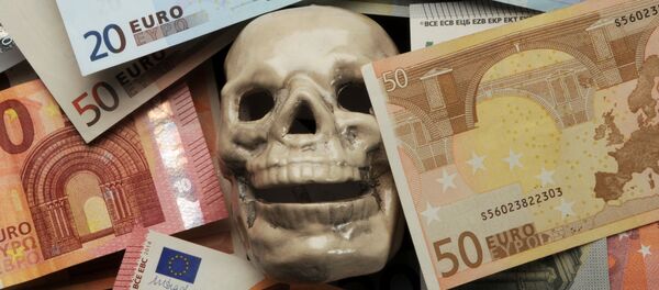 Лобања међу еврима - Sputnik Србија