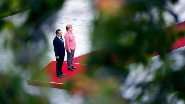 Li Kećang i Angela Merkel - Sputnik Srbija