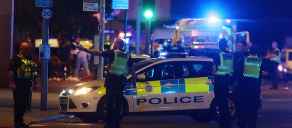 Britanska policija u blizini Londonskog mosta Britanska policija u blizini Londonskog mosta - Sputnik Srbija