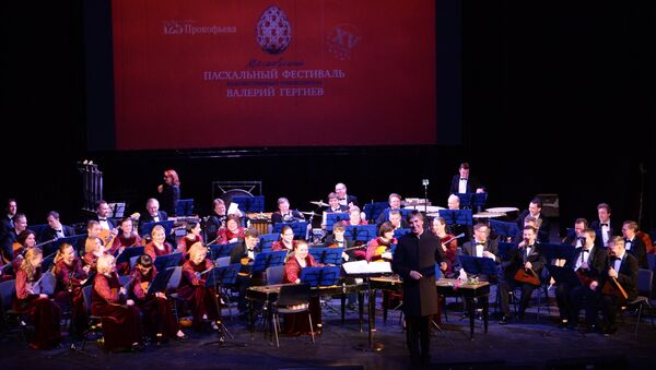 Наступ Националног академског оркестра руских народних инструмената Осипов - Sputnik Србија