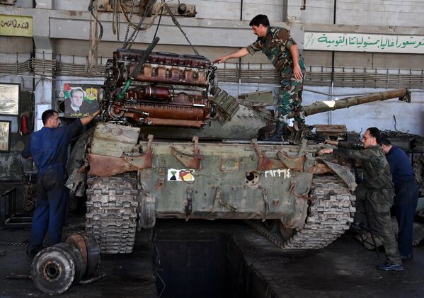 Помоћ са домаћег фронта: Где сиријски тенкови добијају нови живот - Sputnik Србија