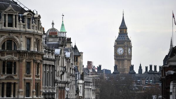 Pogled na Vajthol, Vestminstersku palatu i Big Ben u Londonu - Sputnik Srbija