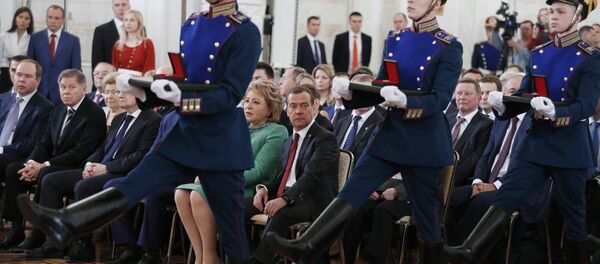 Премијер Русије Дмитриј Медведев на церемонији уручења државних награда за Дан Русије 2016. - Sputnik Србија