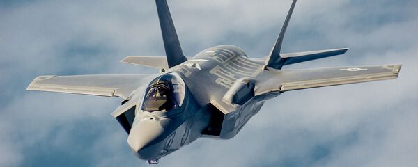 Амерички ловац Ф-35 Амерички ловац Ф-35 - Sputnik Србија