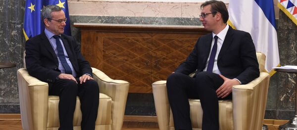 Председник Србије Александар Вучић са председником Парламентарне скупштине НАТО-а Паолом Алијем - Sputnik Србија