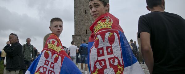 Srbi na Gazimestanu Srbi na Gazimestanu - Sputnik Srbija