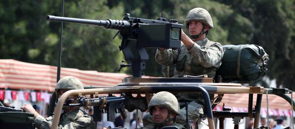 Турски војници у северном делу Никозији, главном граду самопроглашене Турске Републике Северни Кипар - архивска фотографија Турски војници у северном делу Никозији, главном граду самопроглашене Турске Републике Северни Кипар - архивска фотографија - Sputnik Србија