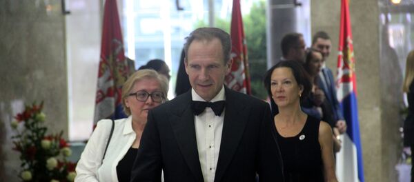 Britanski glumac, reditelj i producent Rejf Fajns na inauguraciji predsednika Srbije Aleksandra Vučića. - Sputnik Srbija