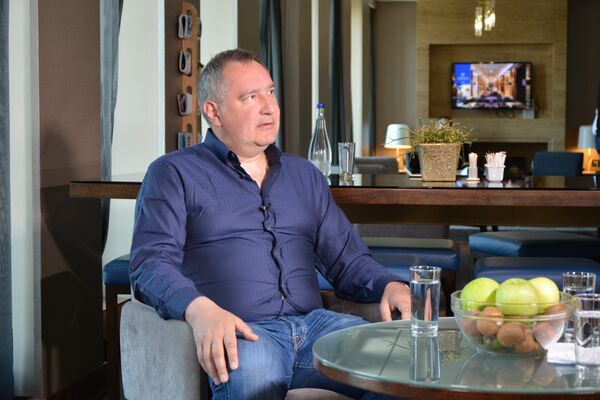 Dmitrij Rogozin - potpredsednik Vlade Ruske Federacije Dmitrij Rogozin - potpredsednik Vlade Ruske Federacije - Sputnik Srbija