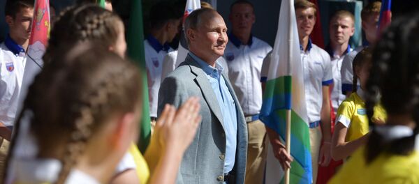 Председник Русије Владимир Путин на Криму - Sputnik Србија