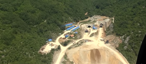 Kako Kinezi grade auto-put kroz Crnu Goru Kako Kinezi grade auto-put kroz Crnu Goru - Sputnik Srbija