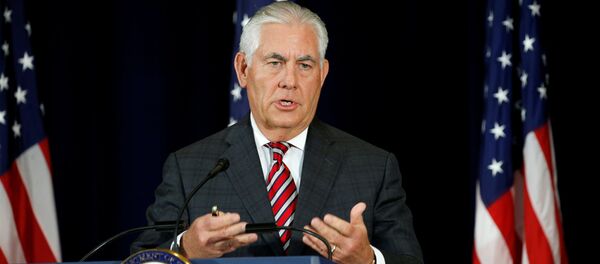 Američki državni sekretar Reks Tilerson govori na konferenciji za medije u Stejt departmentu - Sputnik Srbija