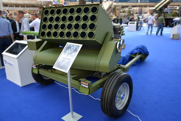 Лансер ракета вучни ЛРВ 107мм М16 - Sputnik Србија