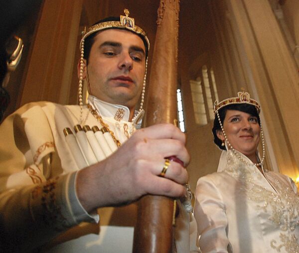 Svadba naslednika gruzijske carske dinastije Davida Bagration-Muhranskog i Ane Bagration-Gruzinske 2010. godine. Svadba naslednika gruzijske carske dinastije Davida Bagration-Muhranskog i Ane Bagration-Gruzinske 2010. godine. - Sputnik Srbija