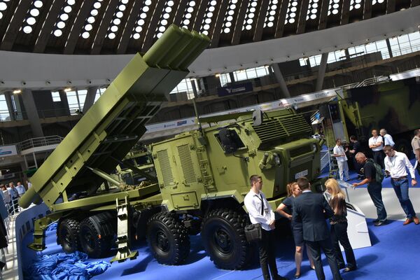 Modularni višecevni raketni sistem vatrene podrške „Šumadija“ - Sputnik Srbija