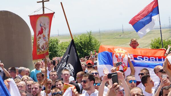 Срби  обележавају Видовдан на Газиместану. - Sputnik Србија