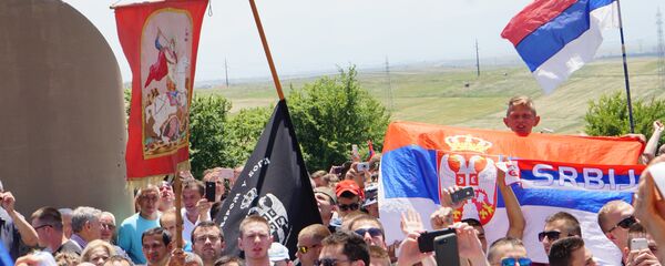 Срби  обележавају Видовдан на Газиместану. - Sputnik Србија