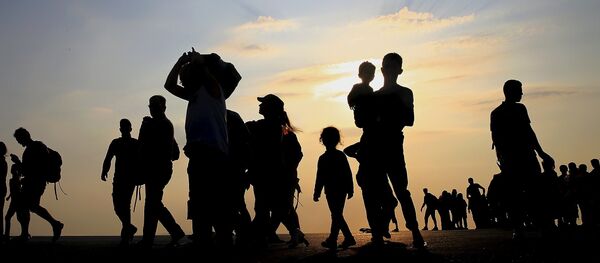 Sirijske izbeglice na grčkom ostrvu Kos - Sputnik Srbija