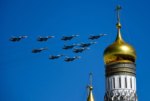 Rođendan čuvenog ruskog lovca: Kako je Su-27 promenio odnos snaga na nebu Rođendan čuvenog ruskog lovca: Kako je Su-27 promenio odnos snaga na nebu - Sputnik Srbija