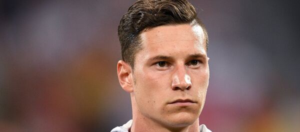 Немачки фудбалер Јулијан Дракслер Немачки фудбалер Јулијан Дракслер - Sputnik Србија