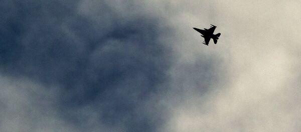 Američka koalicija bombarduje Siriju Američka koalicija bombarduje Siriju - Sputnik Srbija