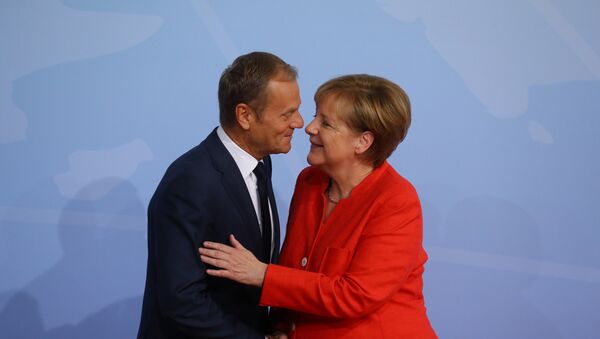 Nemačka kancelarka Angela Merkel i predsednik Evropske komisije Donald Tusk na otvaranju samita G20 u Hamburgu - Sputnik Srbija