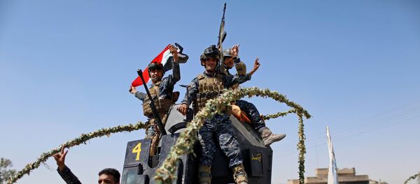 Pobeda nad teroristima u Mosulu Pobeda nad teroristima u Mosulu - Sputnik Srbija