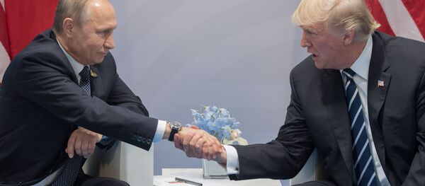 Владимир Путин и Доналд Трамп у Хамбургу - Sputnik Србија