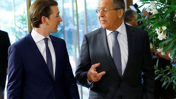 Министар иностраних послова Аустрије Себастијан Курц и шеф руске дипломатије Сергеј Лавров - Sputnik Србија