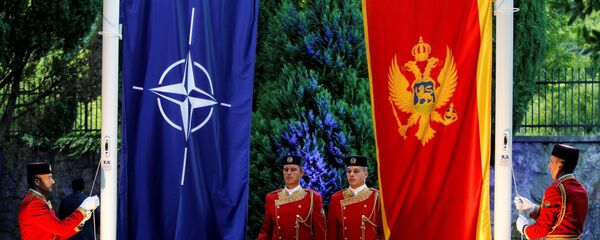 Подизање црногорске заставе у седишту НАТО-а - Sputnik Србија