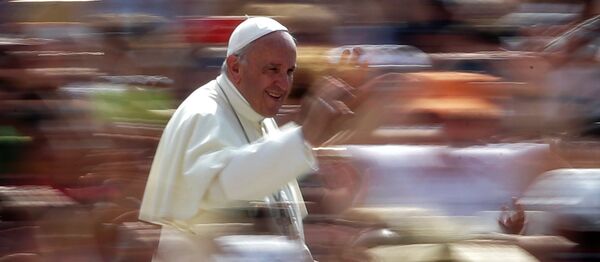 Papa Franja na Trgu Svetog Petra u Vatikanu - Sputnik Srbija
