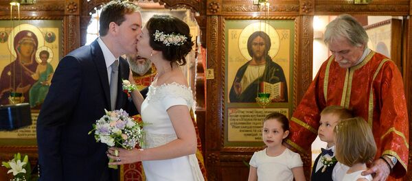 Венчање Марије Чепурине и Филипа Десвела. - Sputnik Србија