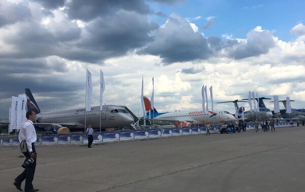 Avioni na poligonu pred otvaranje Međunarodnog avio-kosmičkog salona MAKS 2017 u Rusiji. - Sputnik Srbija