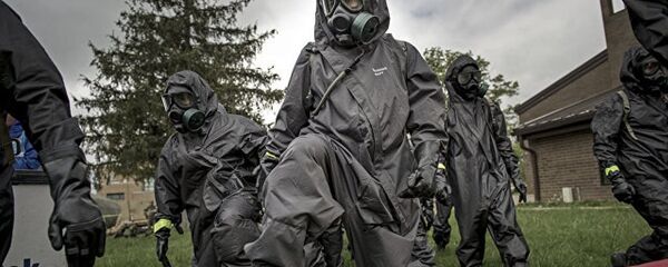 Војници хемијско-биолошке јединице Оружаних снага САД Војници хемијско-биолошке јединице Оружаних снага САД - Sputnik Србија