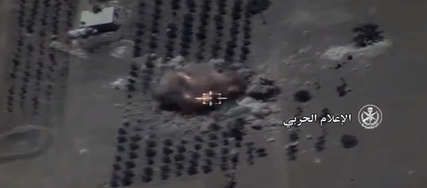 Руска авијација уништила позиције ДАЕШ-а у Хами (видео) - Sputnik Србија