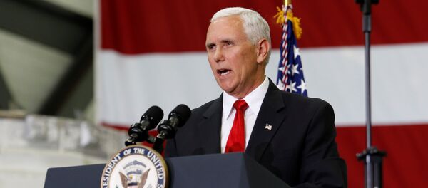 Потпредседник САД Мајк Пенс - Sputnik Србија