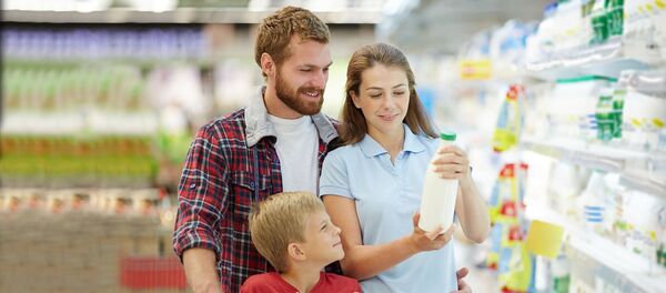 Porodica u marketu Porodica u marketu - Sputnik Srbija