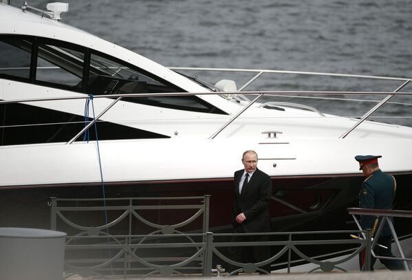 Predsednik Rusije Vladimir Putin na obeležavanju Dana Ruske mornarice - Sputnik Srbija