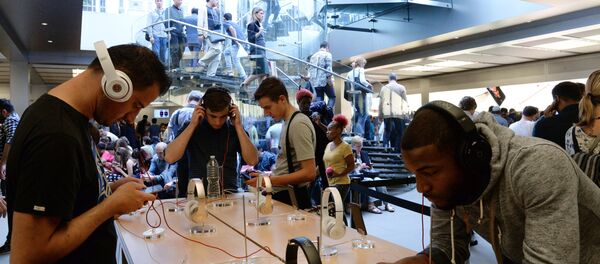 Prodaja smartfona ajfon 6s i ajfon 6s plus Prodaja smartfona ajfon 6s i ajfon 6s plus - Sputnik Srbija