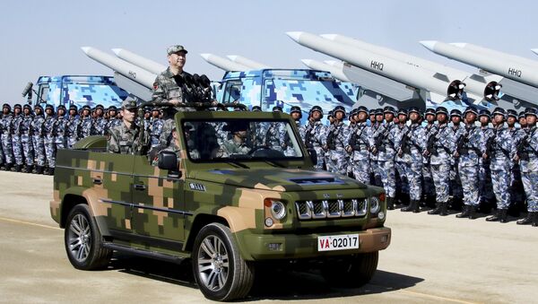 Kineski predsednik Si Đinping na vojnoj paradi - Sputnik Srbija