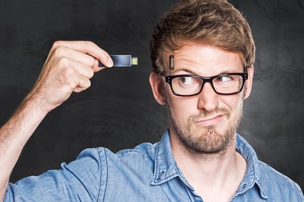 Дигитална бесмртност: Људска врста на корак од отварања Пандорине кутије - Sputnik Србија