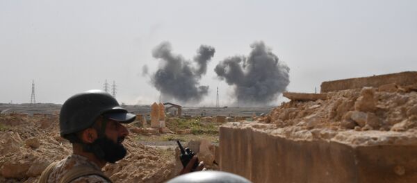 Napad vojno-kosmičkih snaga Rusije na položaje DAEŠ-a u Dejr el Zoru u Siriji - Sputnik Srbija