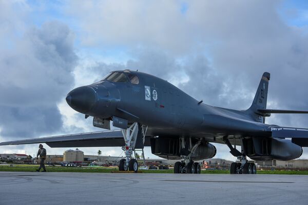 Američko ratno vazduhoplovstvo otkrilo s čime će u boj ako dođe do sukoba s Rusijom i Kinom - Sputnik Srbija