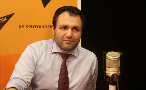 Артјом Манукјан Артјом Манукјан - Sputnik Србија