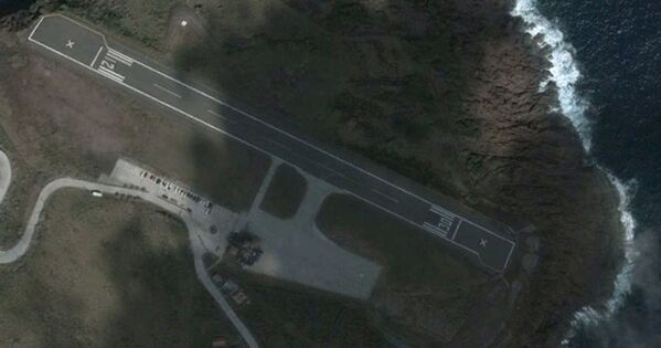 Од њих застаје дах: Упознајте најекстремније аеродроме широм света - Sputnik Србија